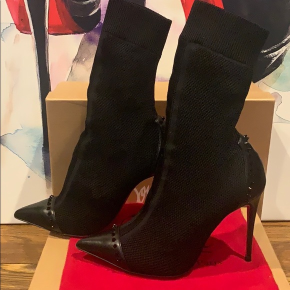$SOLD$christian louboutin Dovi dova black booties